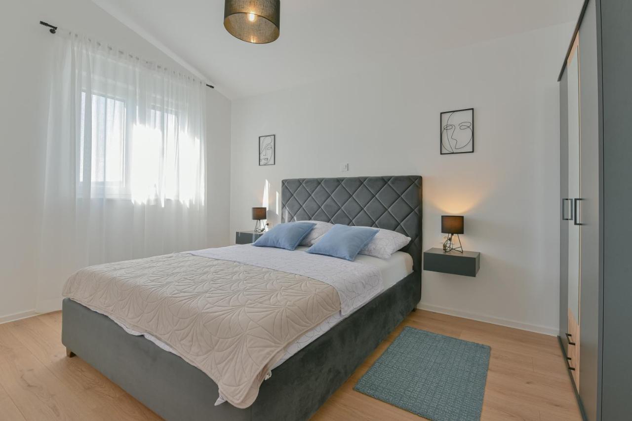Apartments Noa Sukošan Buitenkant foto